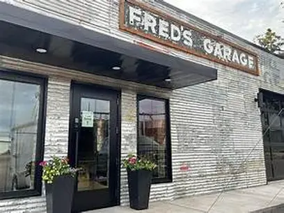 Fred's Garage